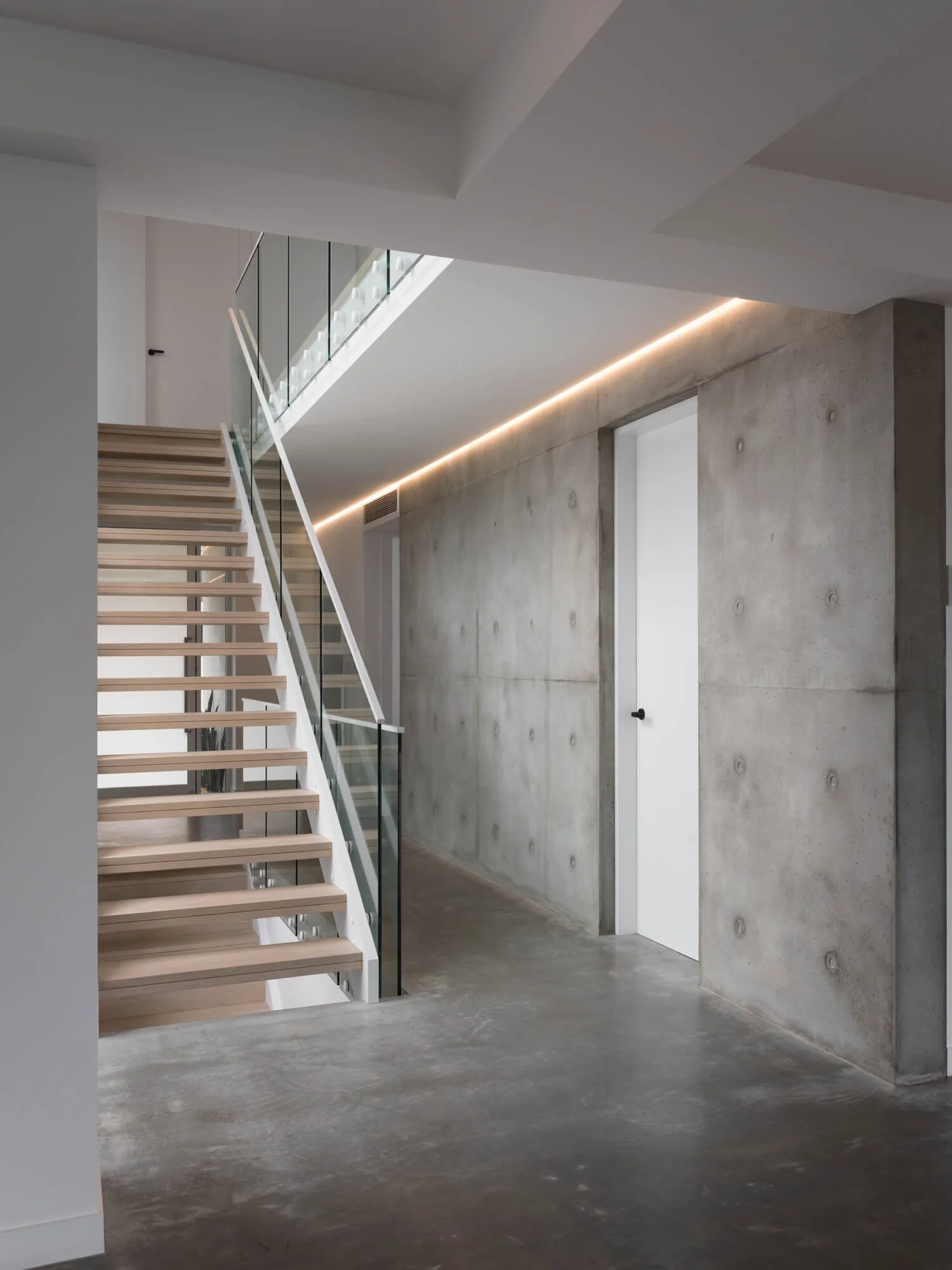 Newport-Entry-Stair.jpg