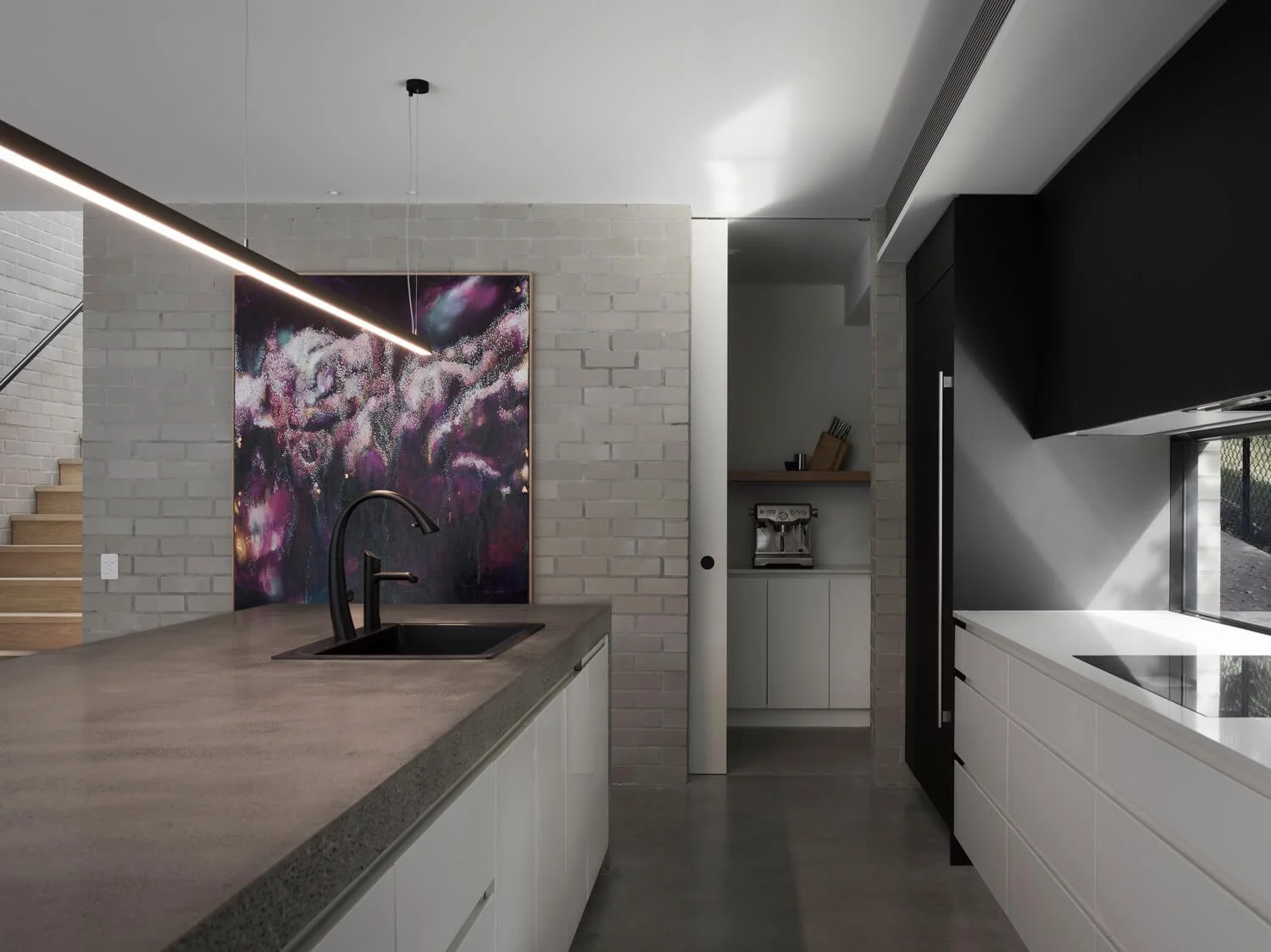 1030-House-Pearl-Beach-Kitchen-Butlers-Pantry.jpg