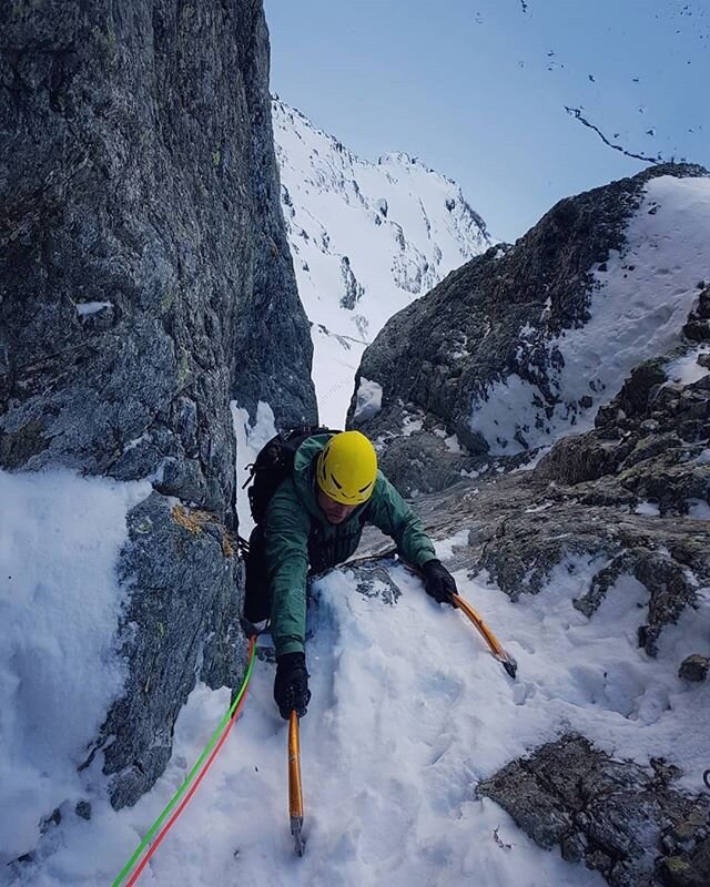 Northface Times | Tsch&uuml;bel Gully | Madrisa 📸 by Sdudes

#nosnowbigshow #niceice #feelgood #FGSG #thenorthface