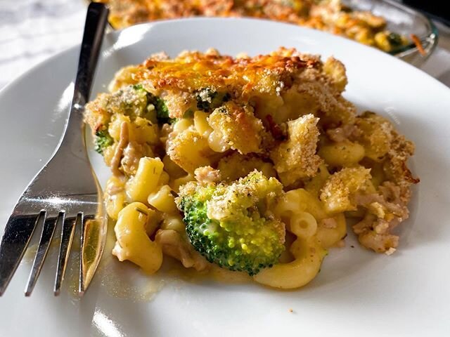 Tonight&rsquo;s cheesy dinner inspo: Turkey and Broccoli Mac &amp; Cheese. Link in bio for recipe 🧀🥦🧀 ⠀⠀⠀⠀⠀⠀⠀⠀⠀⠀⠀⠀ ⠀⠀⠀⠀⠀⠀⠀⠀⠀⠀⠀⠀ ⠀⠀⠀⠀⠀⠀⠀⠀⠀⠀⠀⠀ ⠀⠀⠀⠀⠀⠀⠀⠀⠀⠀⠀⠀ ⠀⠀⠀⠀⠀⠀⠀⠀⠀⠀⠀⠀ ⠀⠀⠀⠀⠀⠀⠀⠀⠀⠀⠀⠀
#freshtodess #recipes #cooking #easyrecipe #kitchn #feedfeed @thefe