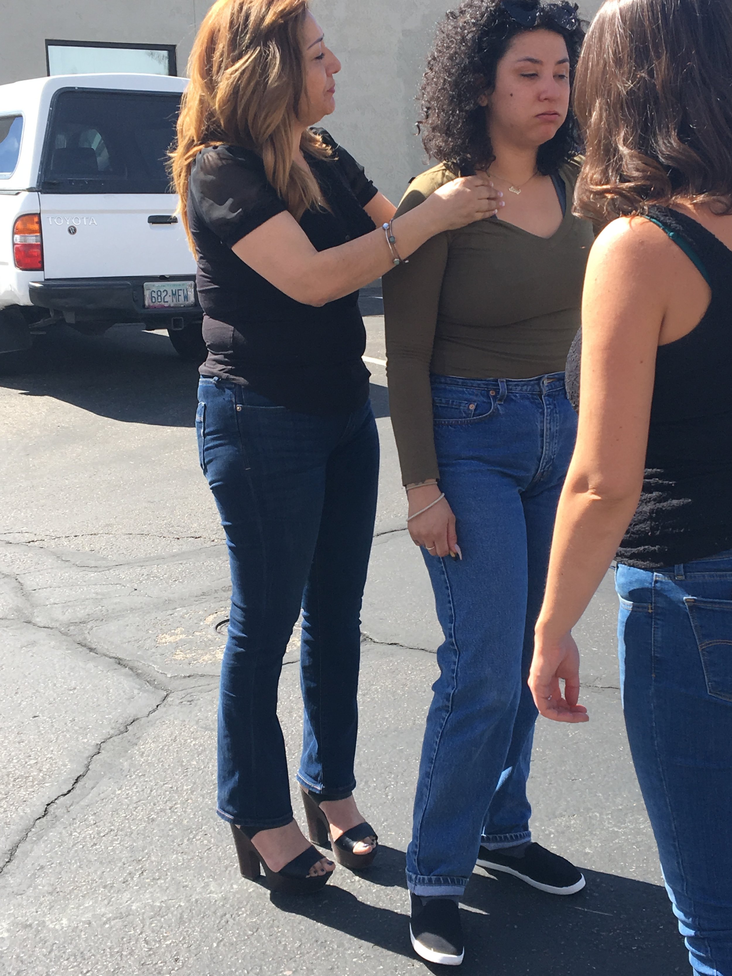   Ale preparing with her mother minutes before she turned herself in to ICE.  