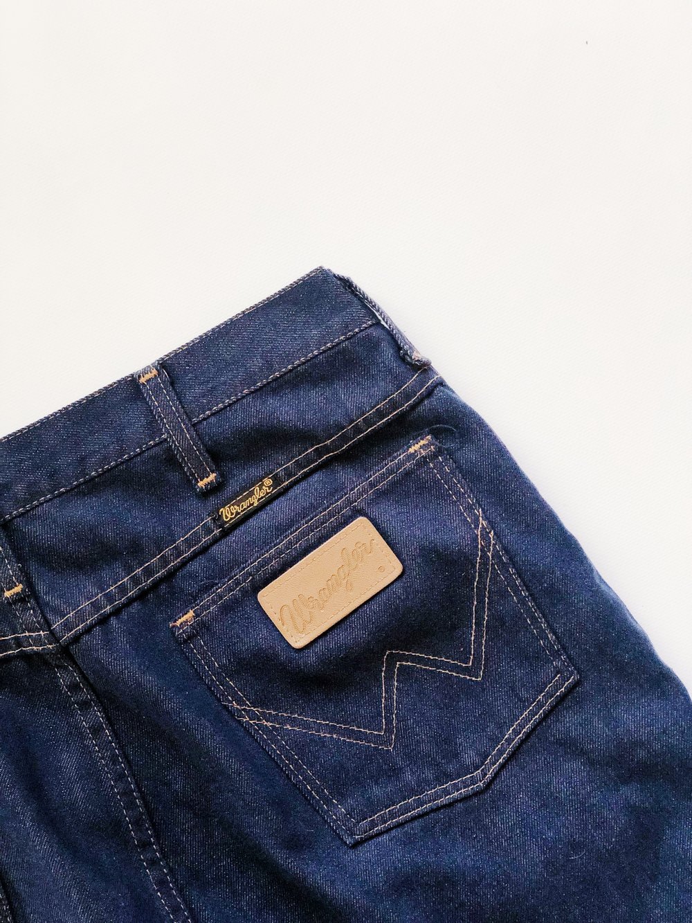 Wrangler jeans size 36x32 — Left Hand Twill