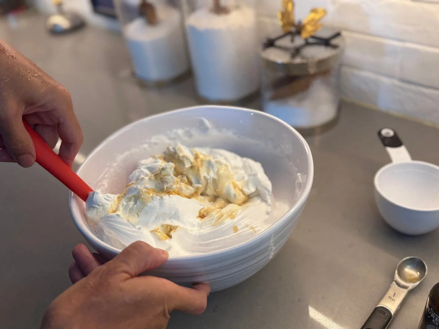 This isn’t Cool Whip, babe.
This is real vanilla, hand-folded into whipped cream that could stand on its own as a dessert.
Every Busy Bee sweet starts with the real stuff:
➤ Real cream
➤ Real vanilla
➤ Real technique
Because when it comes to