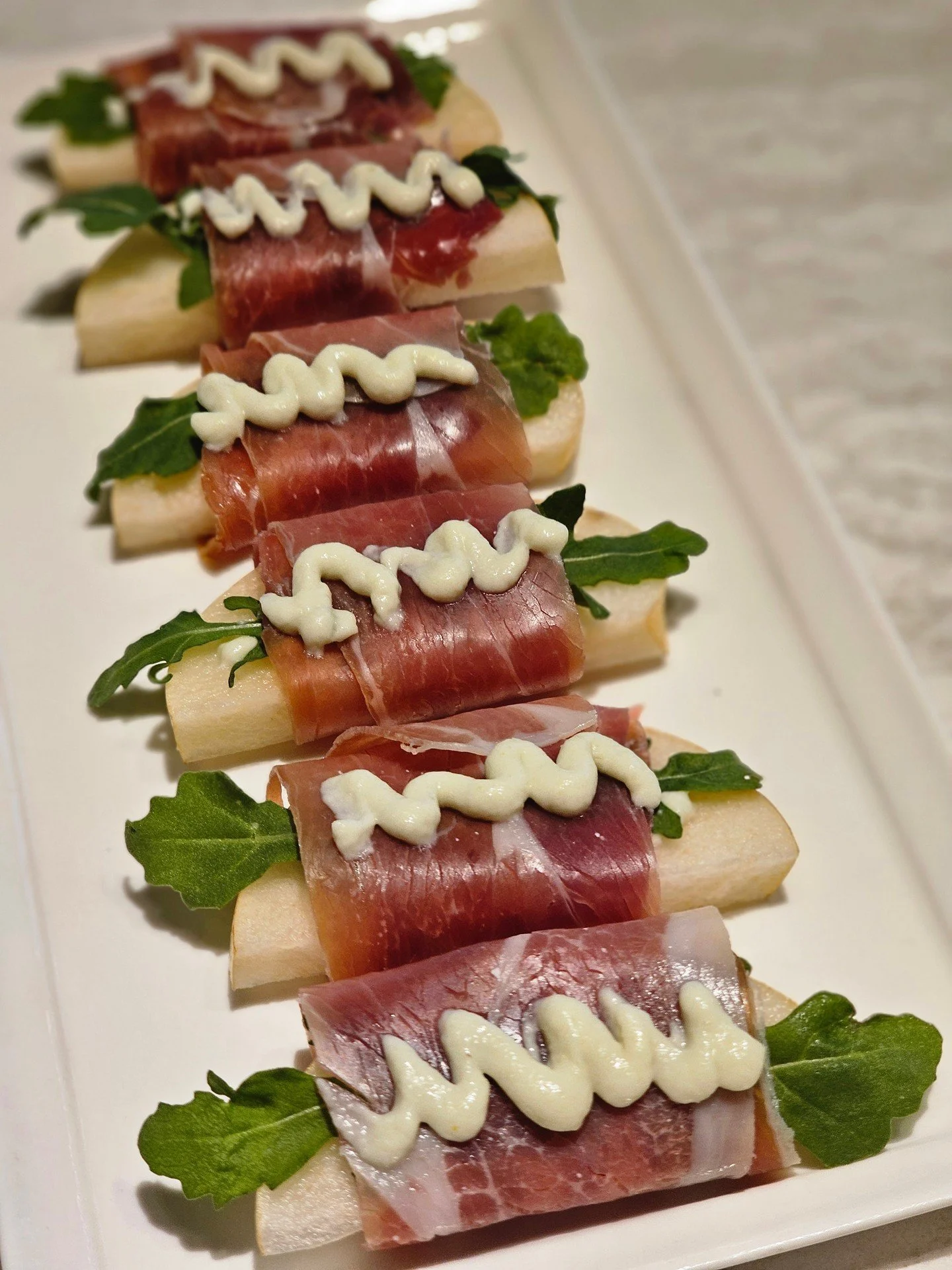 Crisp. Creamy. Salty. Sweet. These bites vanish faster than you can say holiday party.
✨ The perfect starter to kick off your celebration with sophistication.

👉 Hosting this season? Let Busy Bee handle the apps. Book your custom holiday menu now.