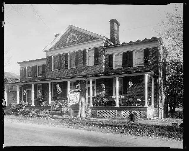 1933 Photo from US Library of Congress.jpg