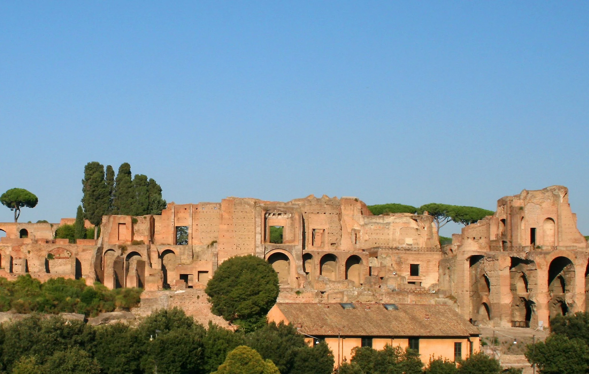 How Did the Middle and Lower Classes Fare in the Roman Empire?