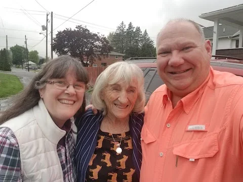 2019-05-friends-family-5.jpg