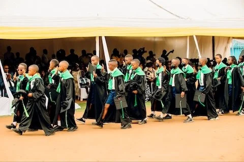 2026-07-graduation-22.jpg