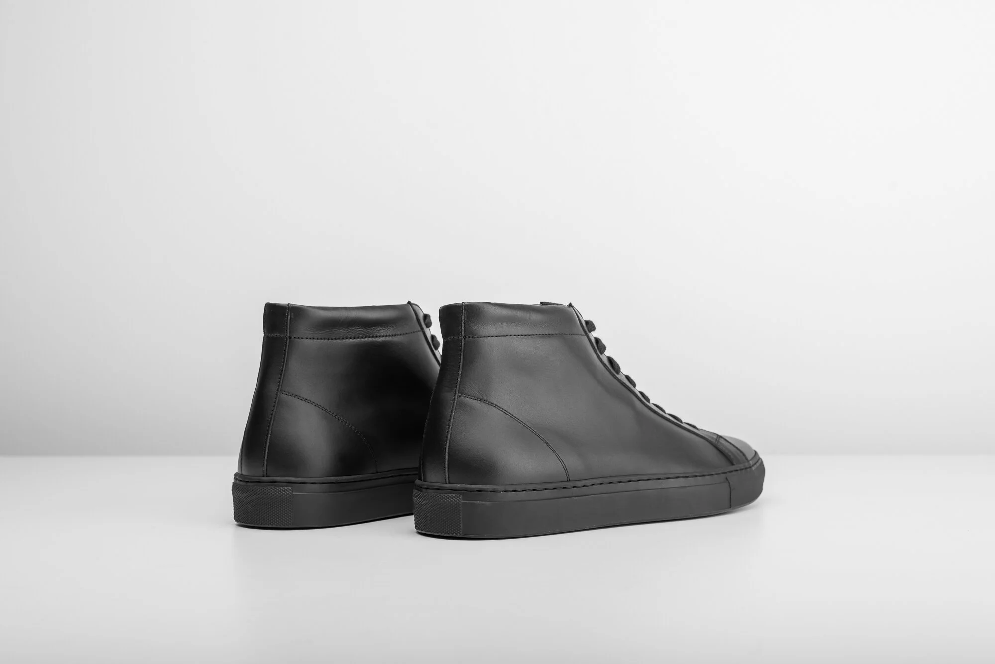 High Top Essential Sneakers Black Artisan Lab