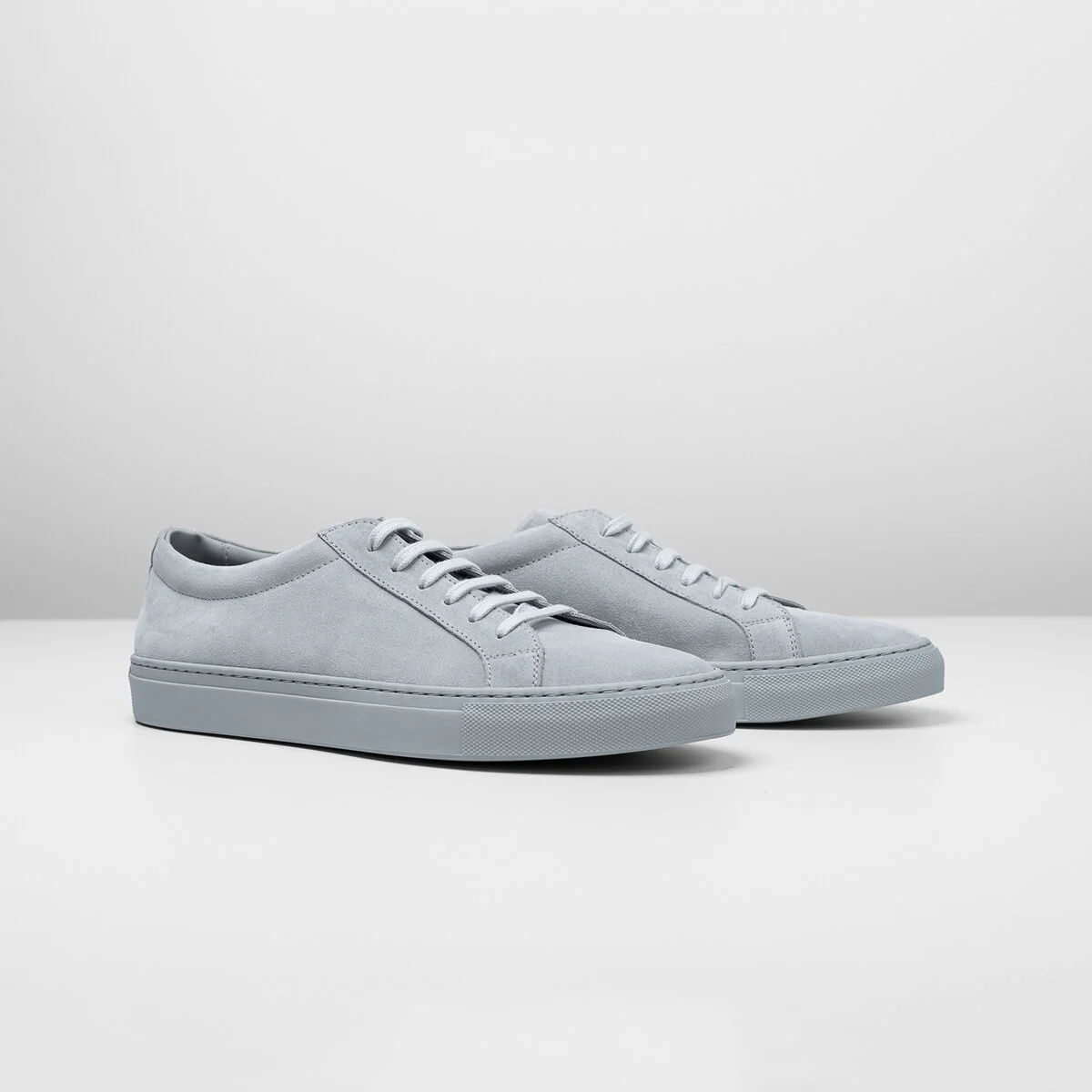 Essential Sneakers - Light Grey Suede