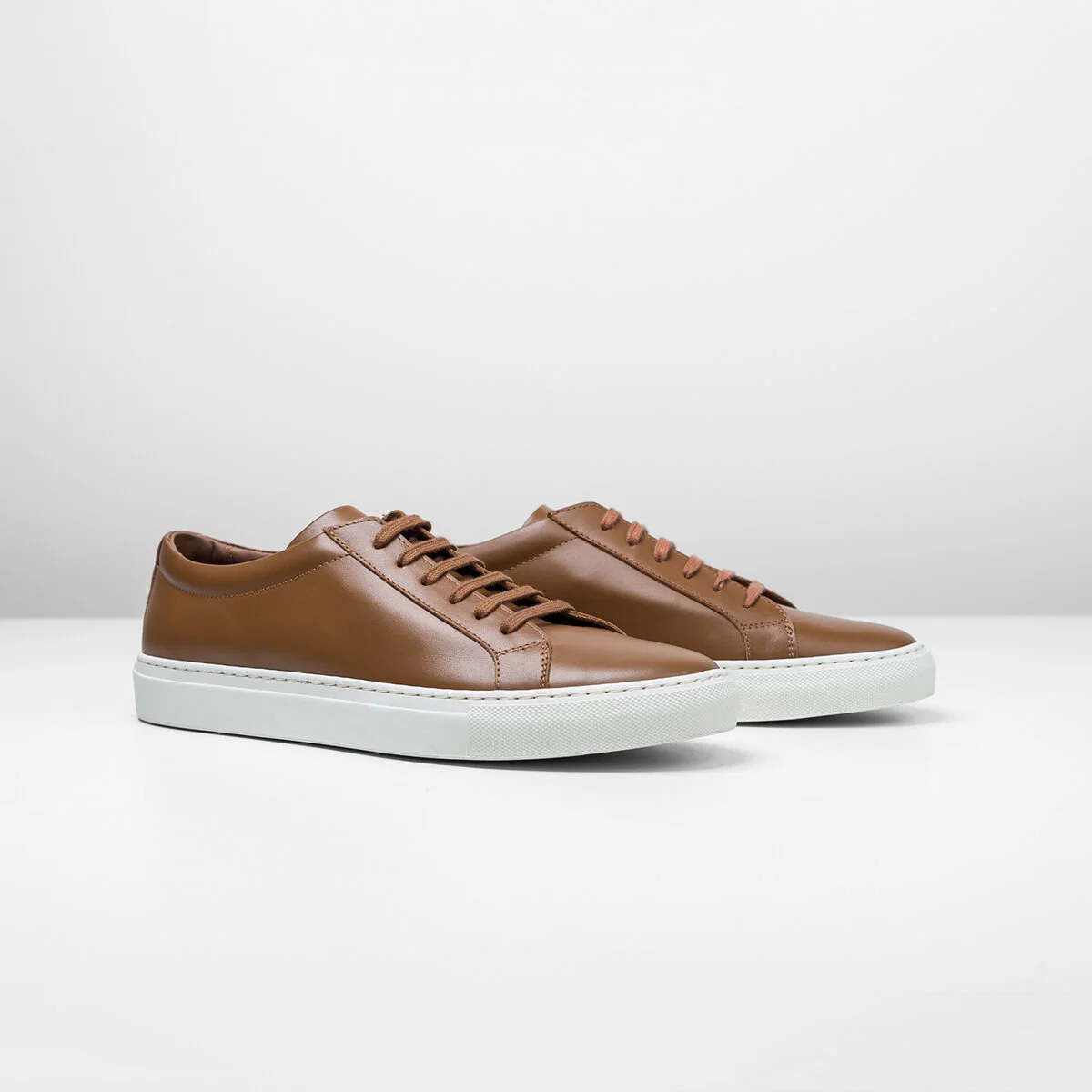 Essential Sneakers - Cognac
