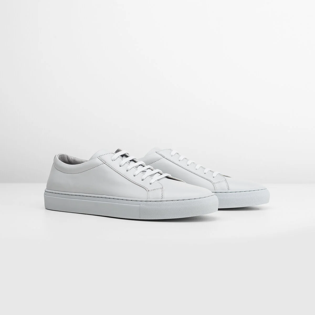 Essential Sneakers - Light Grey