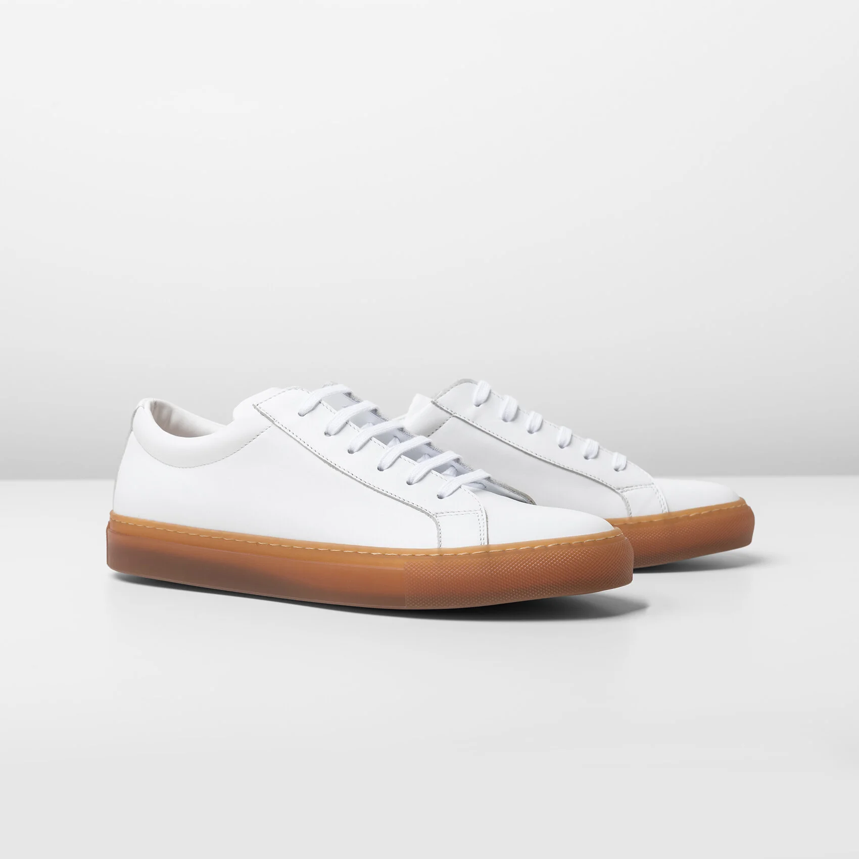 Essential Sneakers - White Court