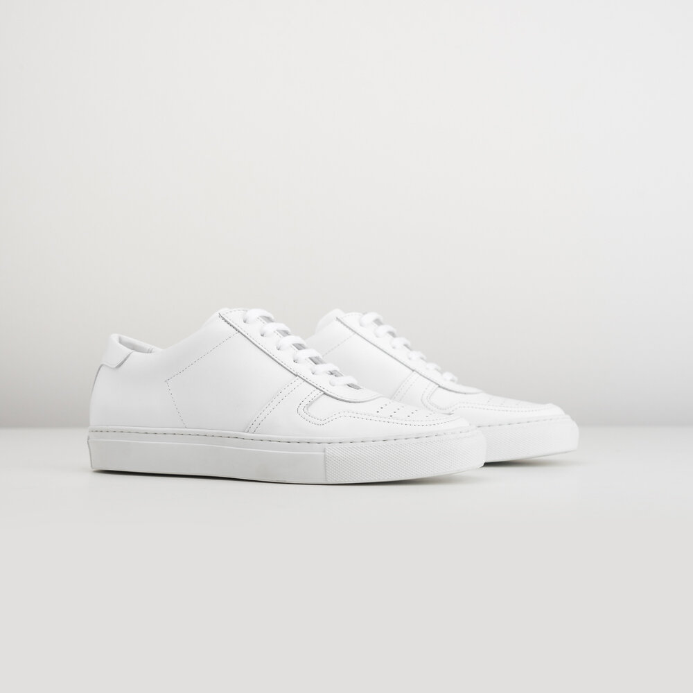 Women's Classic Sneakers - White
