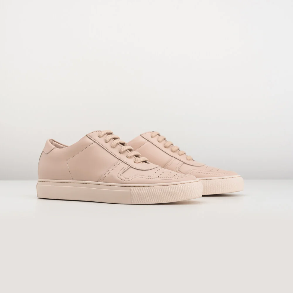 Women's Classic Sneakers - Nude
