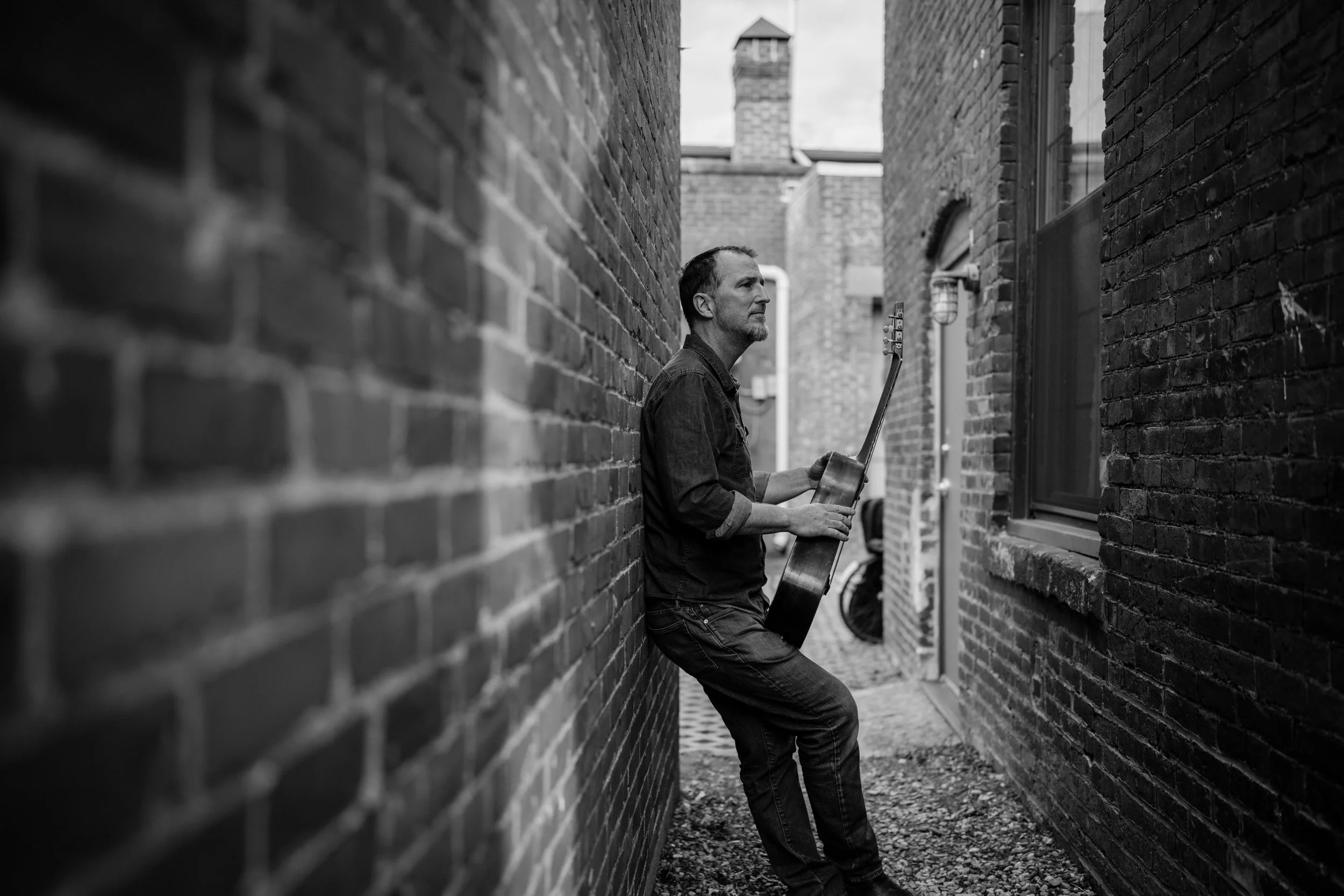 Peter Mulvey with Katie Dahl and Kat Wodtke of Long Mama