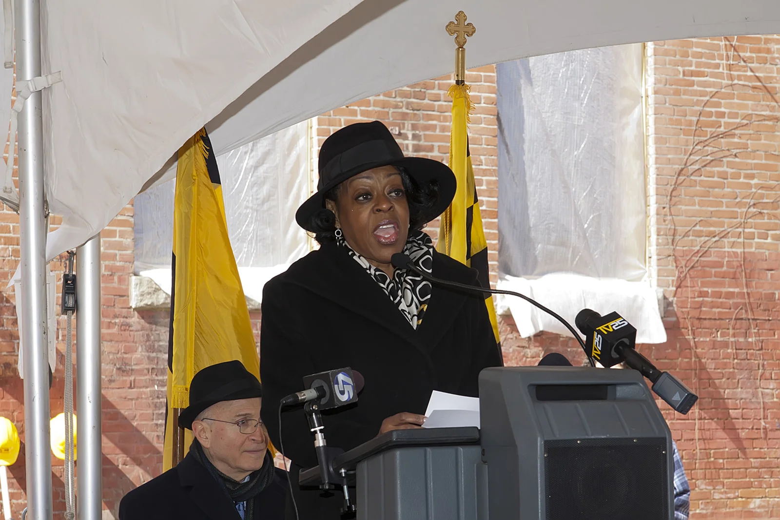 columbus school apt054.jpg