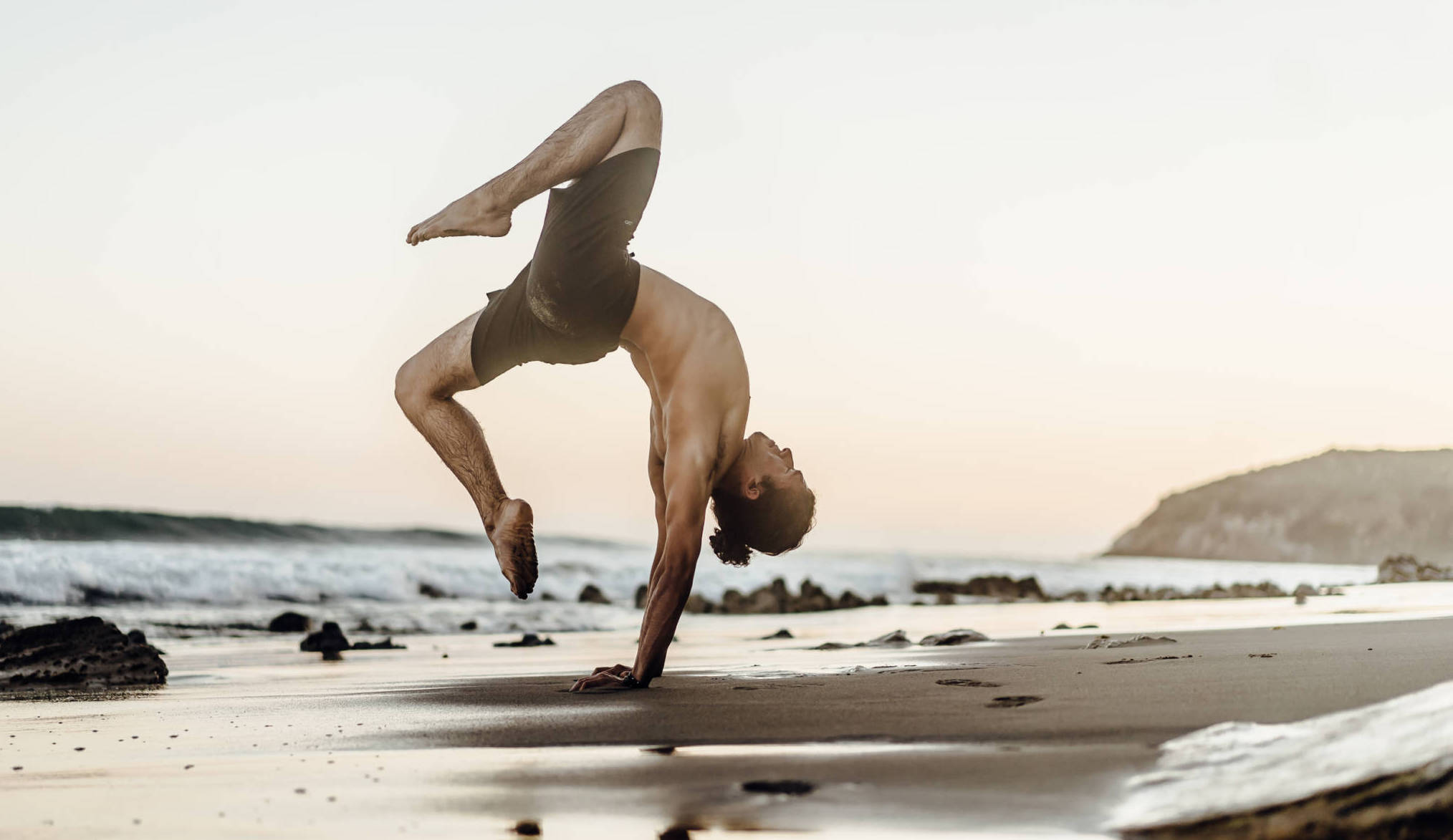 JONAH-KEST-yogimen.jpg