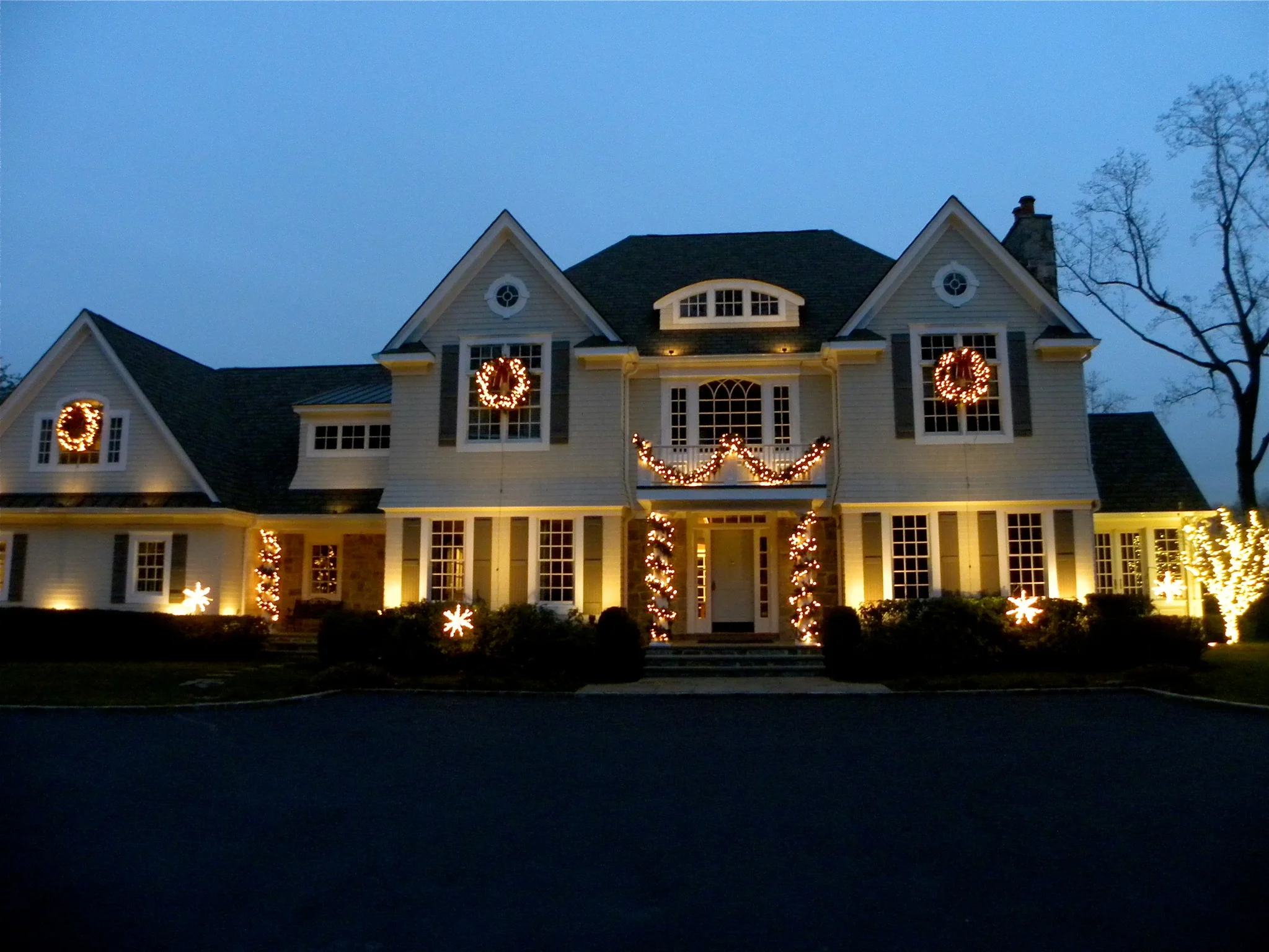 LI-Holiday-3.jpg