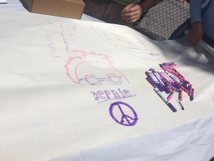 An artist-led happening at Bergamot Station Center for the Arts to discuss the community’s visions for progress. (May 2016)