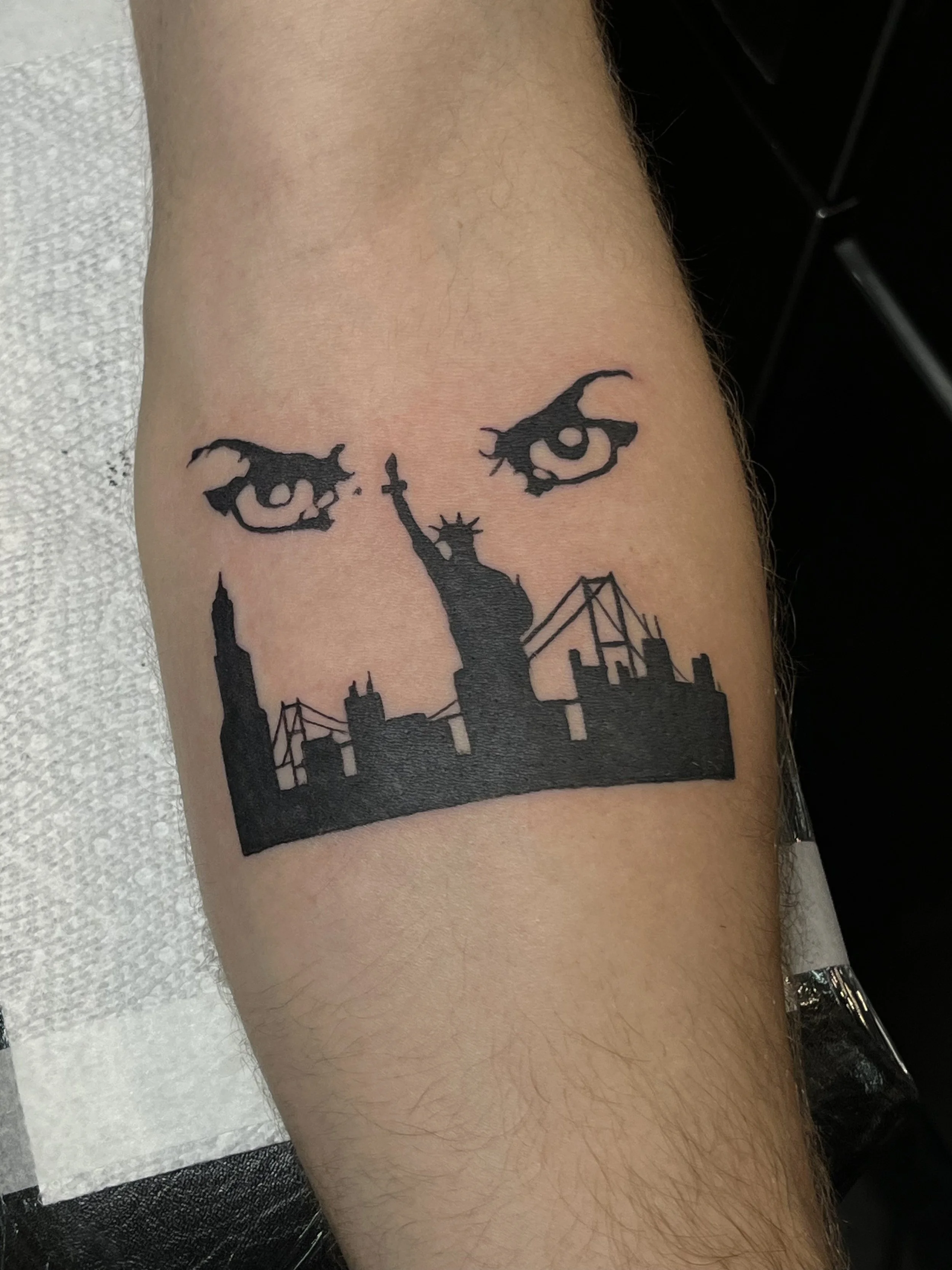 blackwork city scape tattoo.jpeg