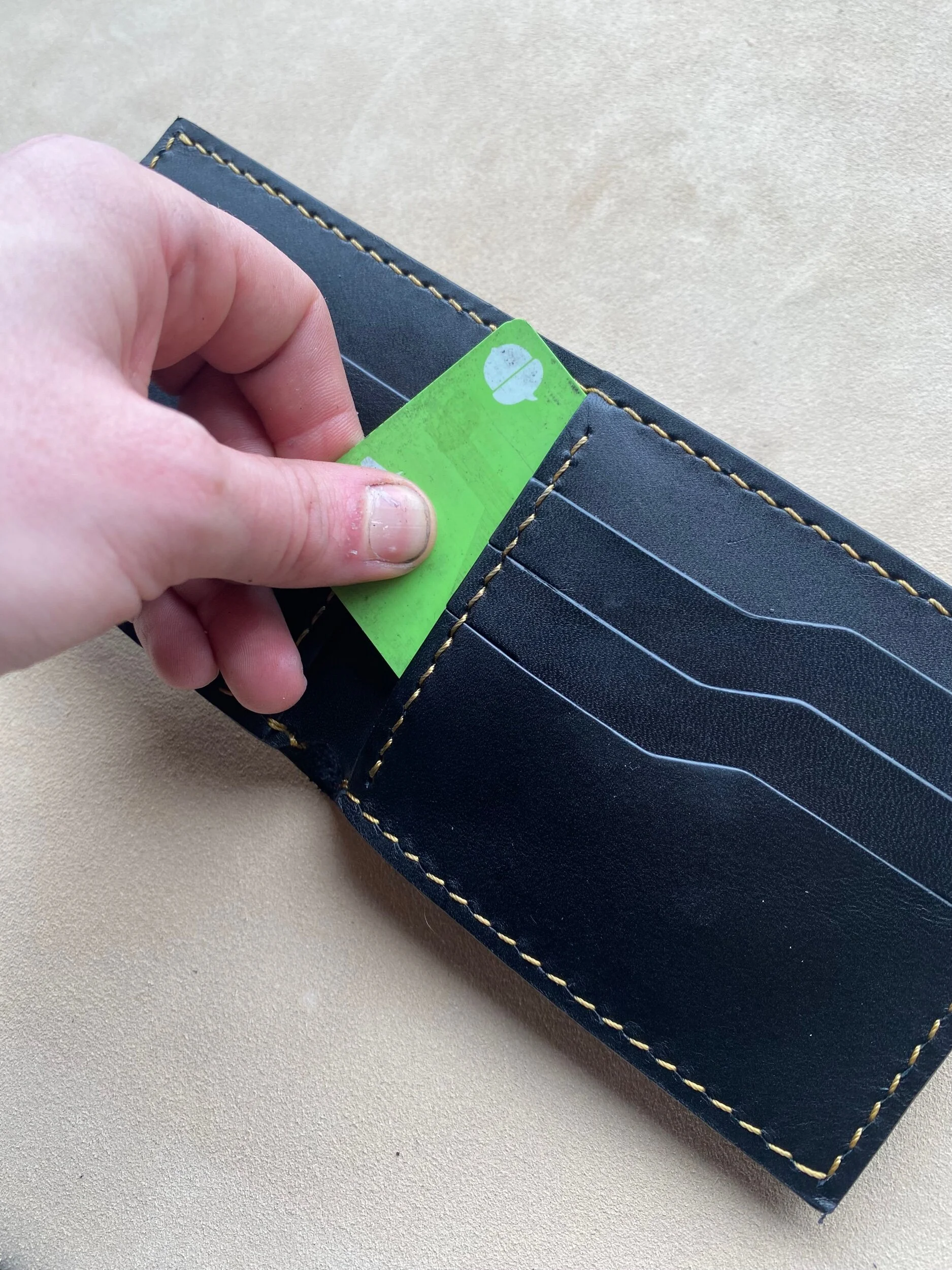 200AEF6F-D588-4AD1-8663-6A952DF7082E