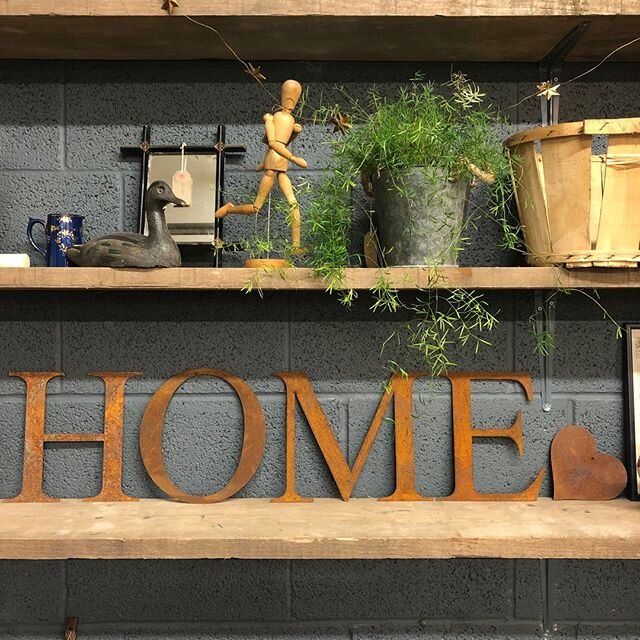 Rusty metal 'HOME' letters, &pound;25cm tall. Metal letters create a beautiful vintage impression in any room. Available on Etsy!
&bull;
www.etsy.com/shop/dairyhouse
&bull;
#dairyhouseantiques #vintageandantiques #antiquesandinteriors #decorativeanti