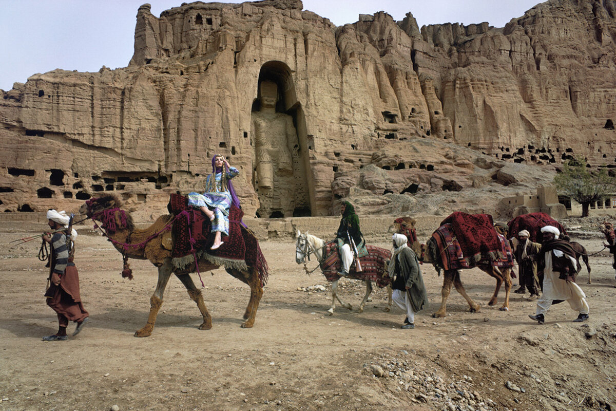 Fashions in Afghanistan, The Bamiyan Valley, 1968
