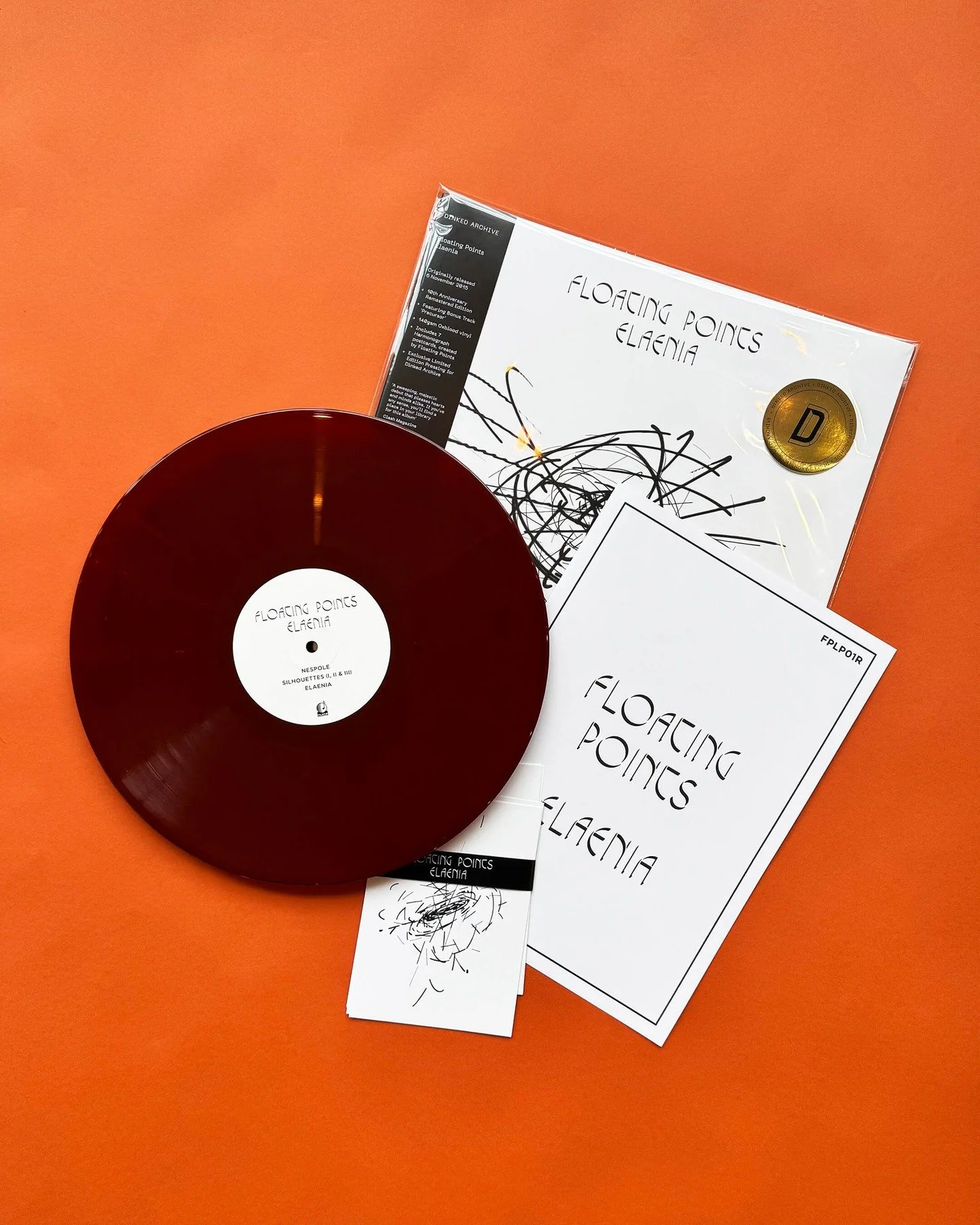 A CONTEMPORARY CLASSIC!

Floating Points - Elaenia (10 Year Anniversary)

An incredibly special album that draws inspiration from classical, jazz, electronic music, soul and even Brazilian popular music, Elaenia-named after the bird of the same name-