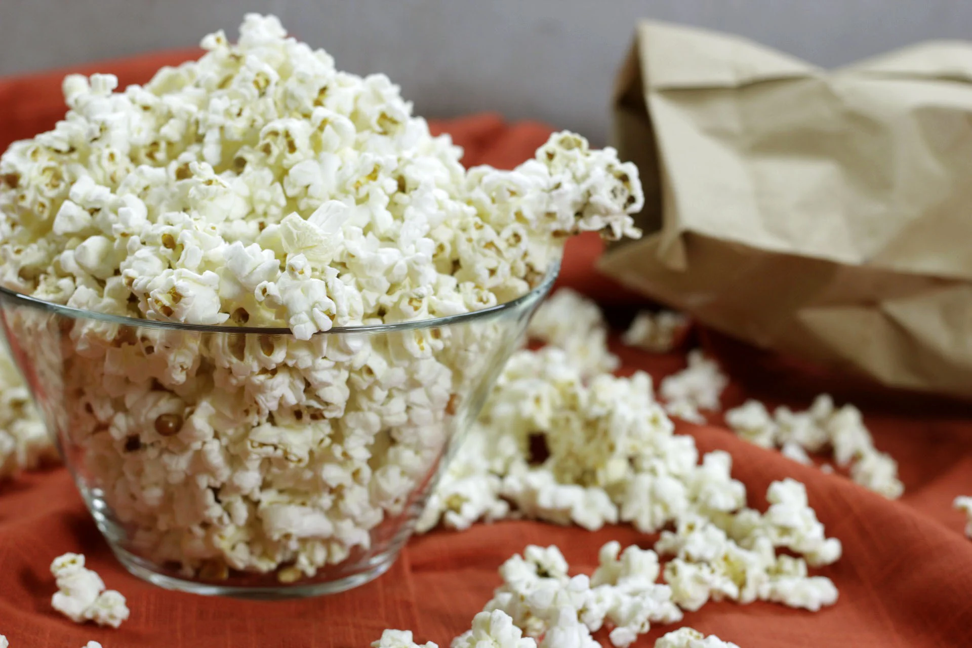 popcorn-782310_1920.jpg