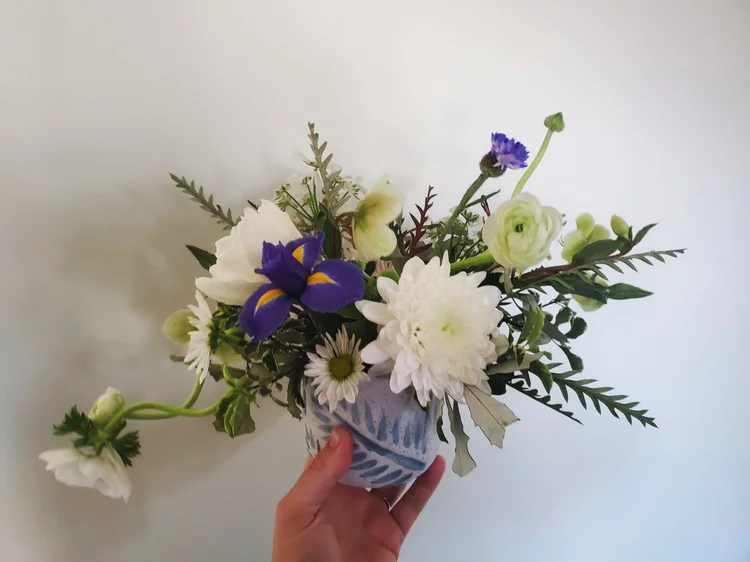 Flower Delivery Memphis Flowers Arrangements Local Deliver Flowers Vase Bouquet Flower Shop Floral Snapdragon Floral
