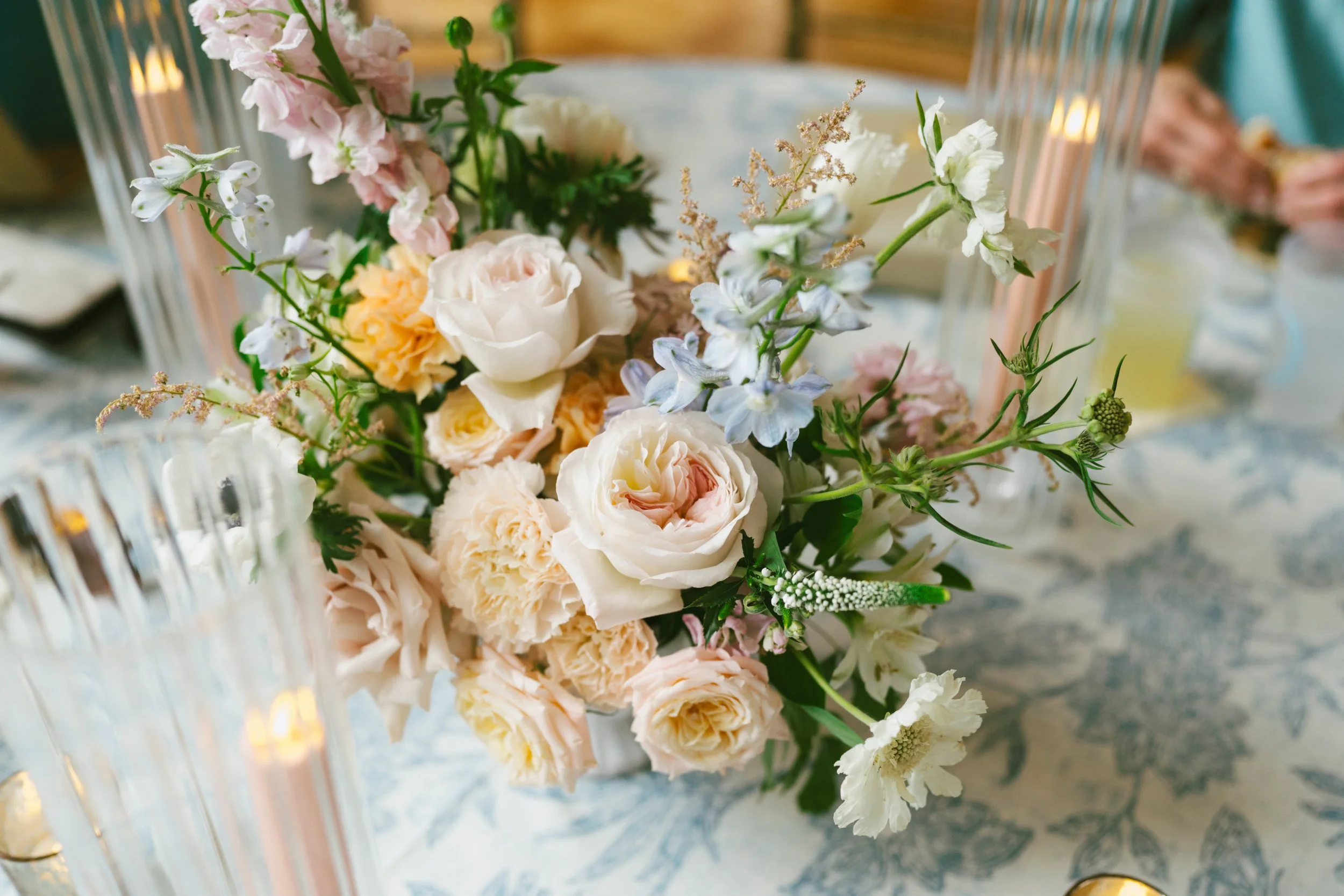 Blush Pastel Wedding Flower Centerpiece - Photo by Sara Beth Creative (Copy)