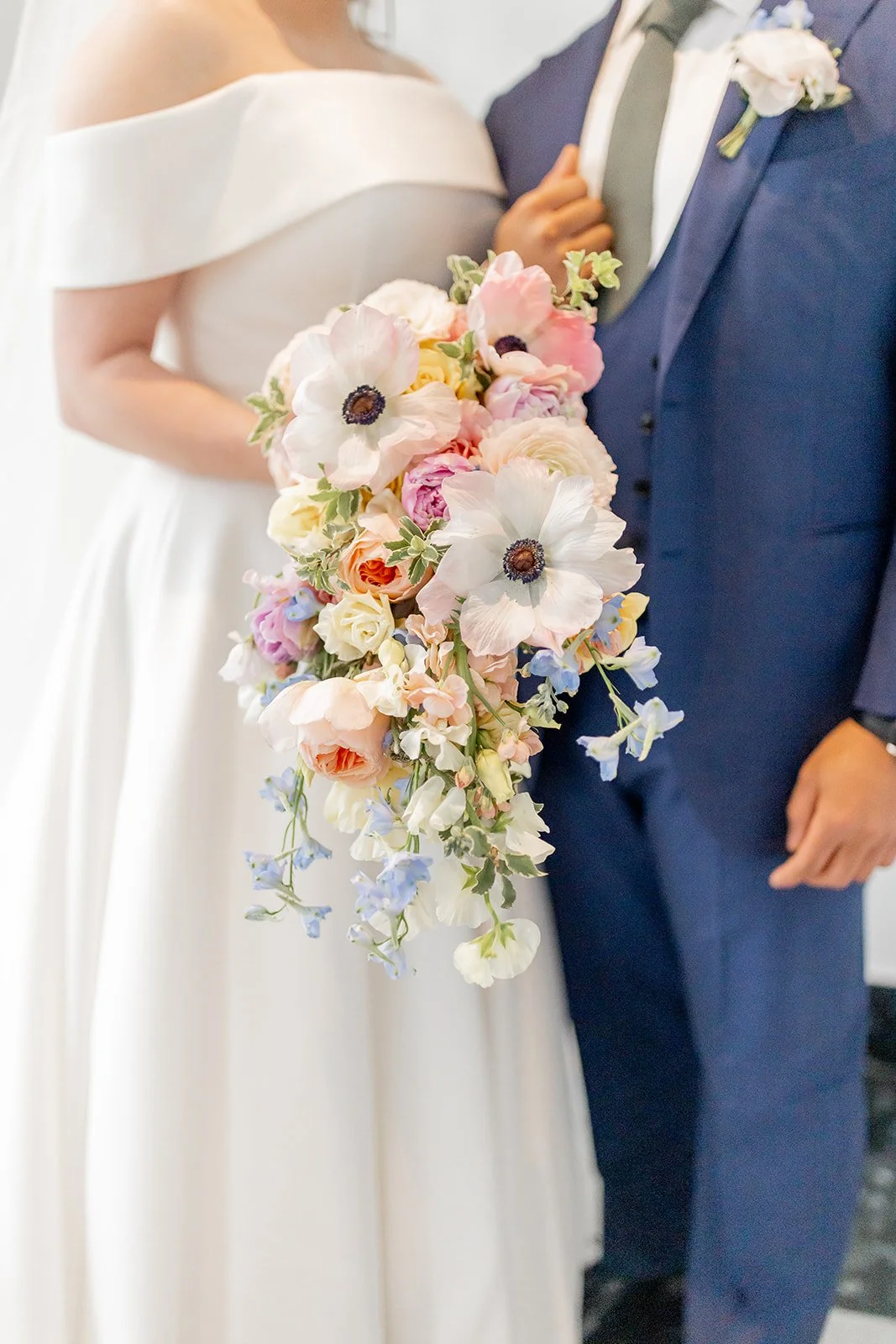 Cascading Bouquet - Photo by Emily Homes (Copy)
