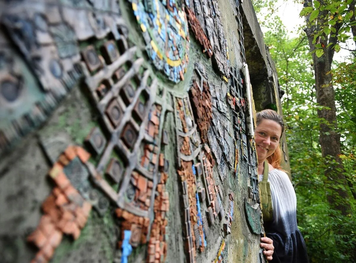 Mosaic contribution to The Ruins Project