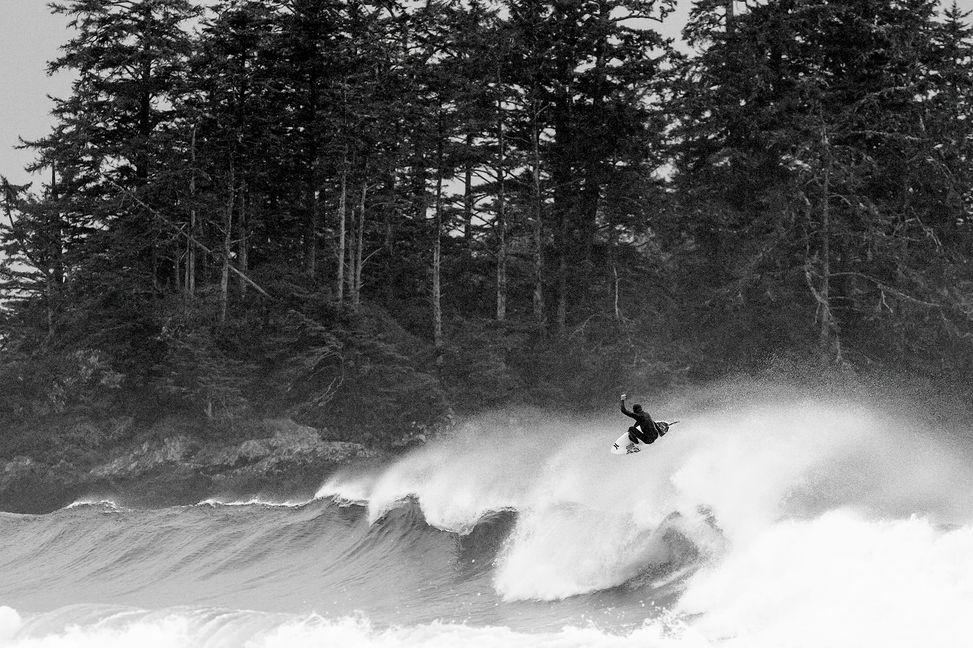 31_IMG_2129_Pete_Devries_Air_BW.jpg