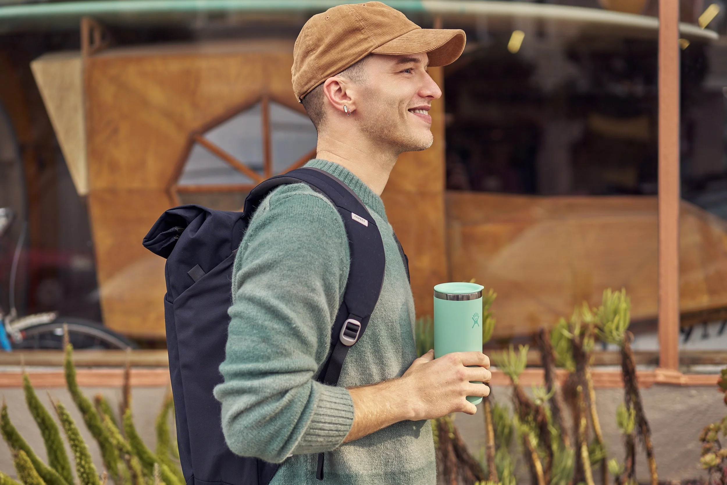 HydroFlask_SS26_McInnis_0685 1.jpg