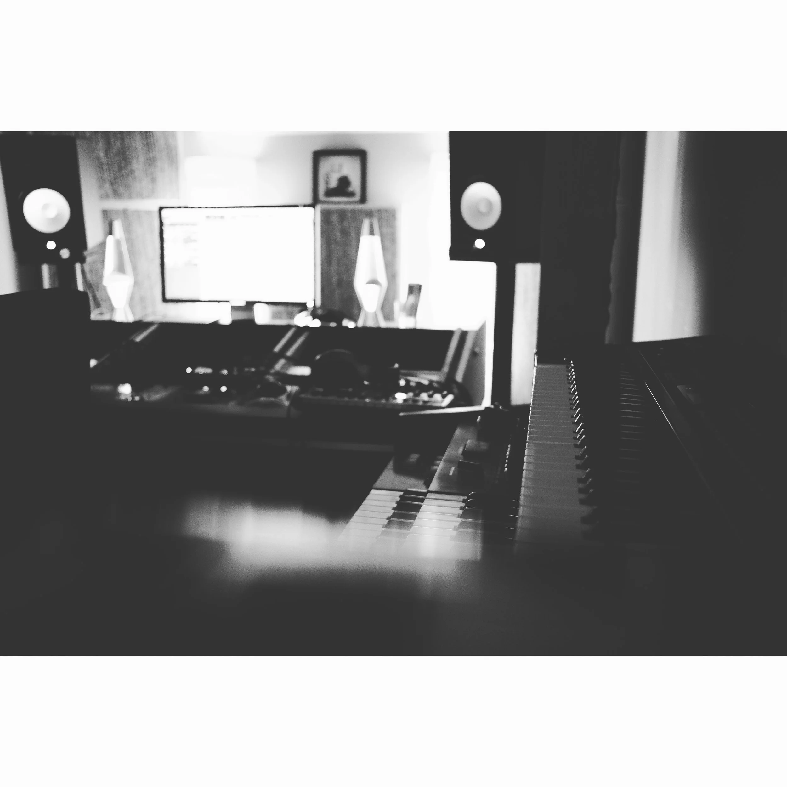 Mix Desk • Yamaha DX7 &amp; A55 @ Woodroff Music