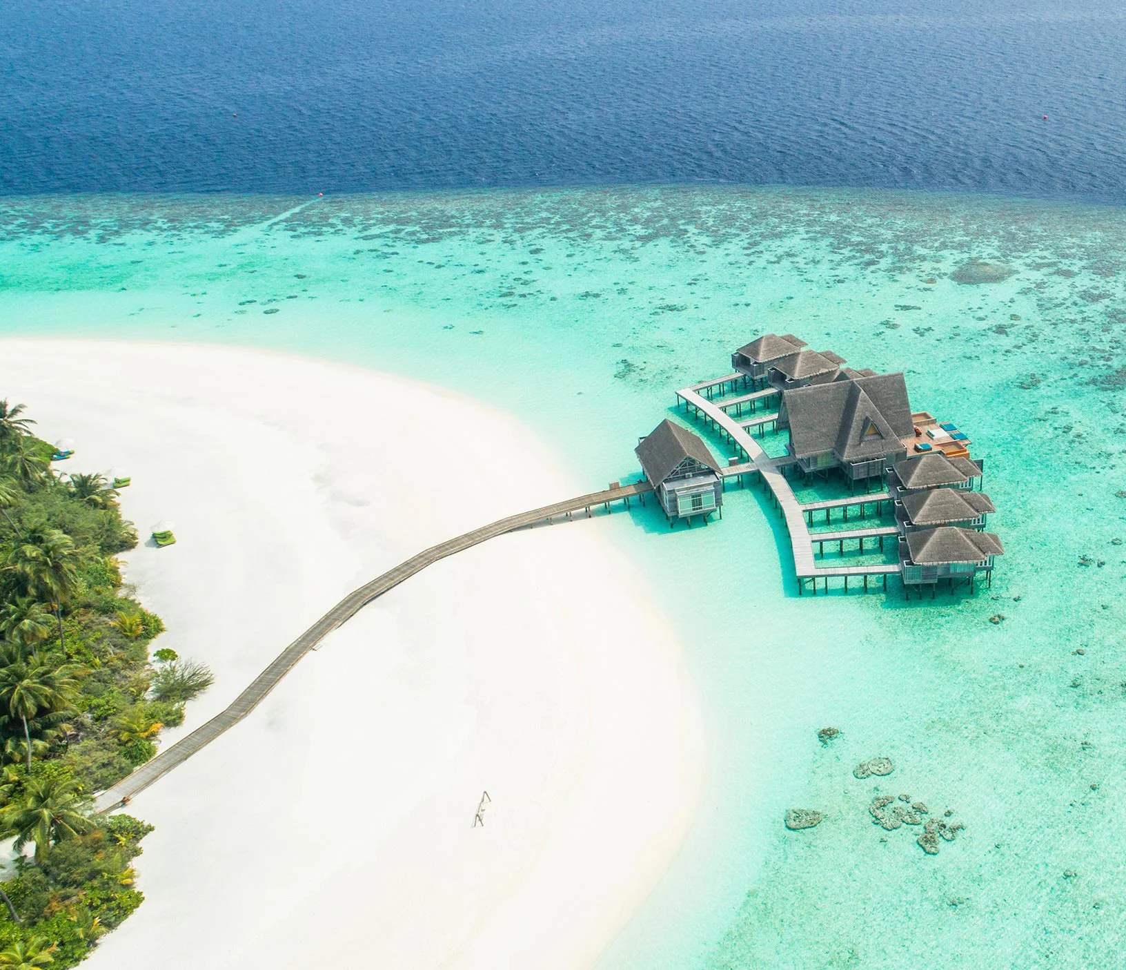 ishan-seefromthesky-1113275-unsplash_R.jpg