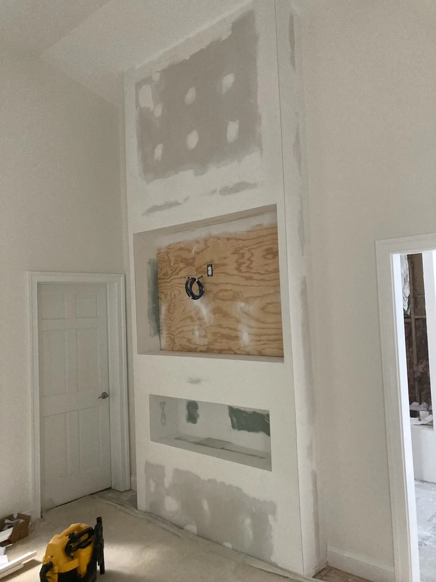 Before Painted Surround for Fireplace and TV