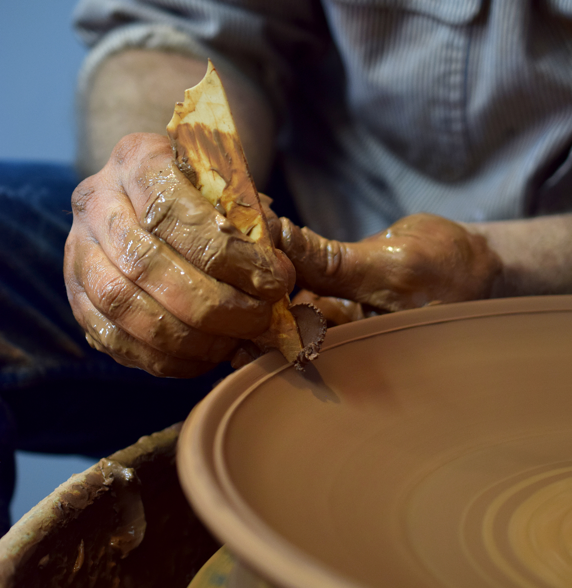 petalumapottery_wheel.jpg