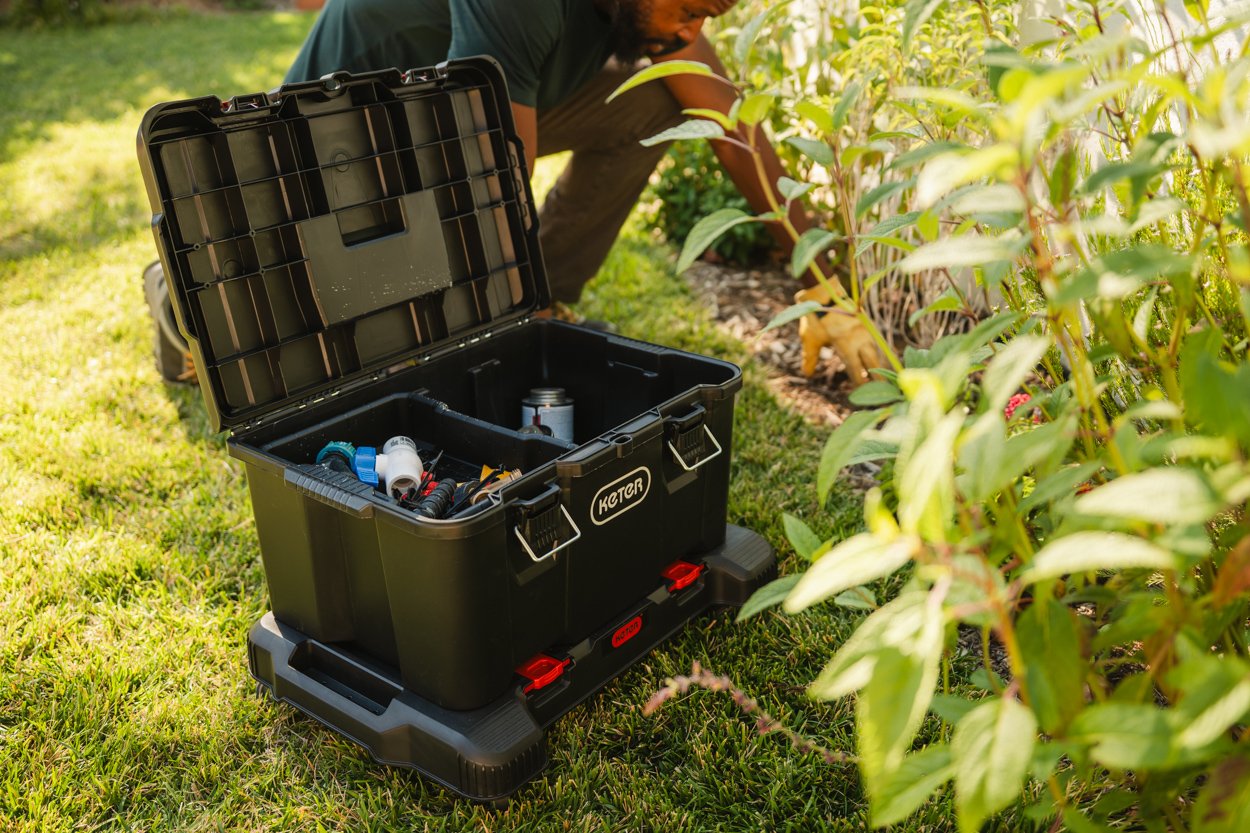 Keter.Jul25.ToolStorage-03190.jpg