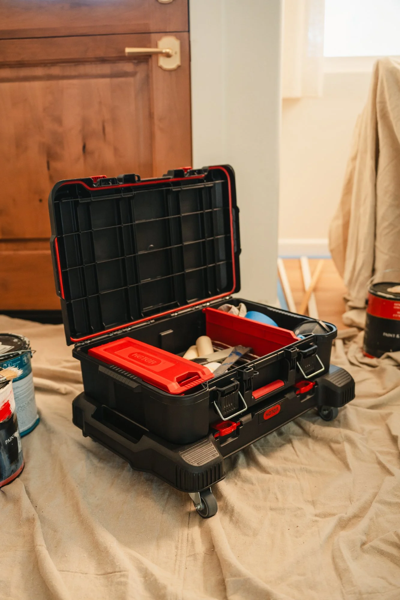 Keter.Jul25.ToolStorage.Samples.2.jpg