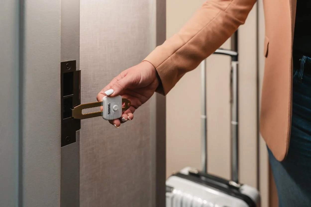 SABRE.Aug25.DoorLockPickupsSamples.8.jpg