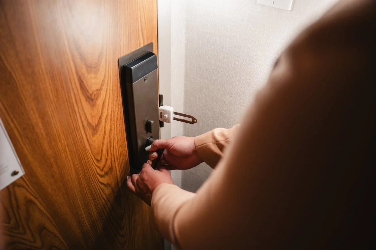 SABRE.Aug25.DoorLockPickupsSamples.19.jpg