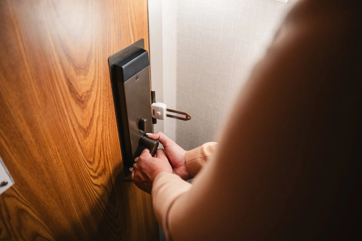 SABRE.Aug25.DoorLockPickupsSamples.20.jpg