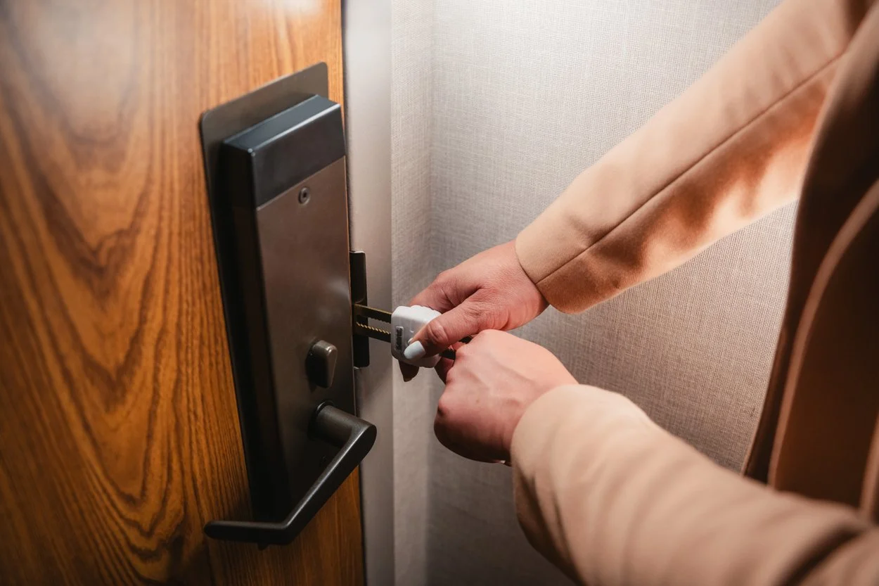 SABRE.Aug25.DoorLockPickupsSamples.24.jpg
