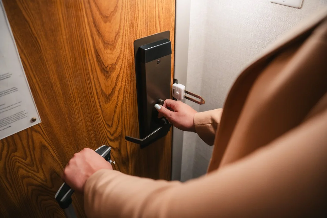 SABRE.Aug25.DoorLockPickupsSamples.32.jpg