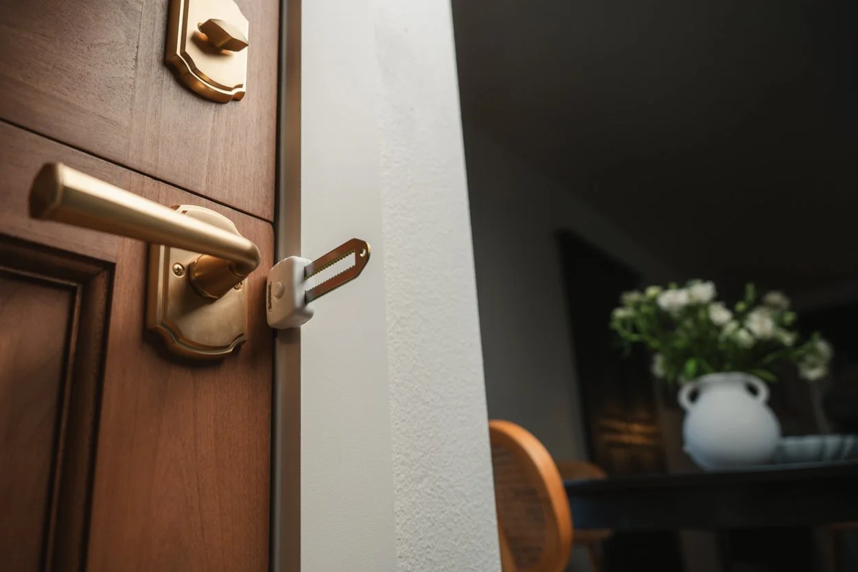 SABRE.Aug25.DoorLockPickupsSamples.60.jpg