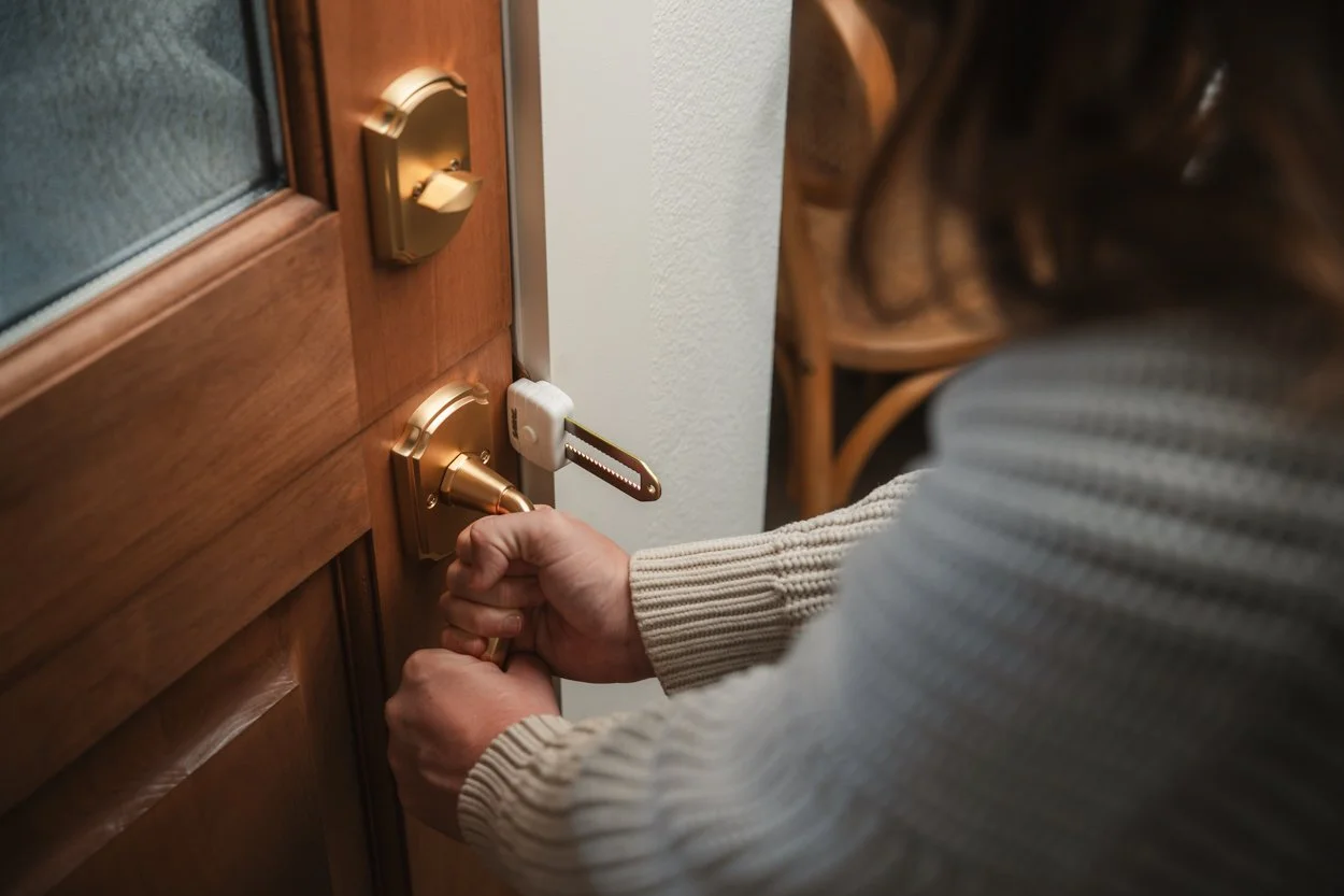 SABRE.Aug25.DoorLockPickupsSamples.66.jpg