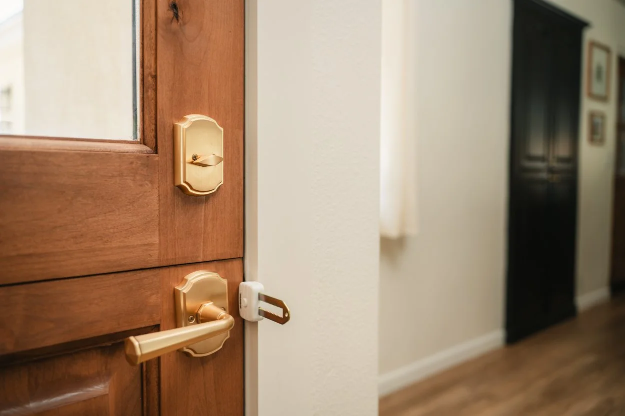 SABRE.Aug25.DoorLockPickupsSampes.3.jpg